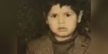 تصویر دیده نشده آقای فوتبالیست در دوران کودکی در مشهد مقدس/ شناختین کیه؟