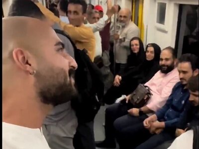 (فیلم) غوغای اجرای زیبای پسر ایرانی خوش صدا در مترو با آهنگ یادت نره دوست دارم...
